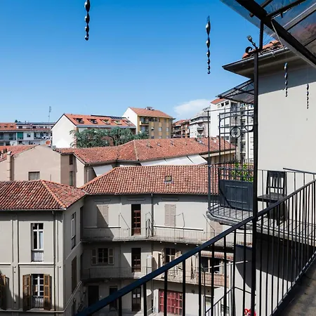 Alfieri Penthouse Daire *