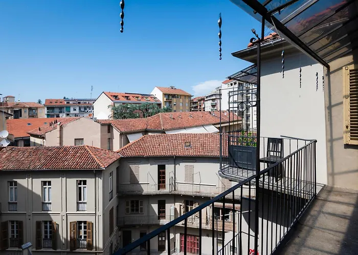 Alfieri Penthouse Daire *